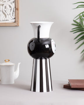 Stripe Affiant Flower Vase - The Decor Kart