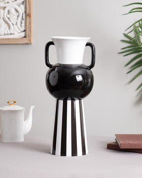 Stripe Affiant Flower Vase - The Decor Kart