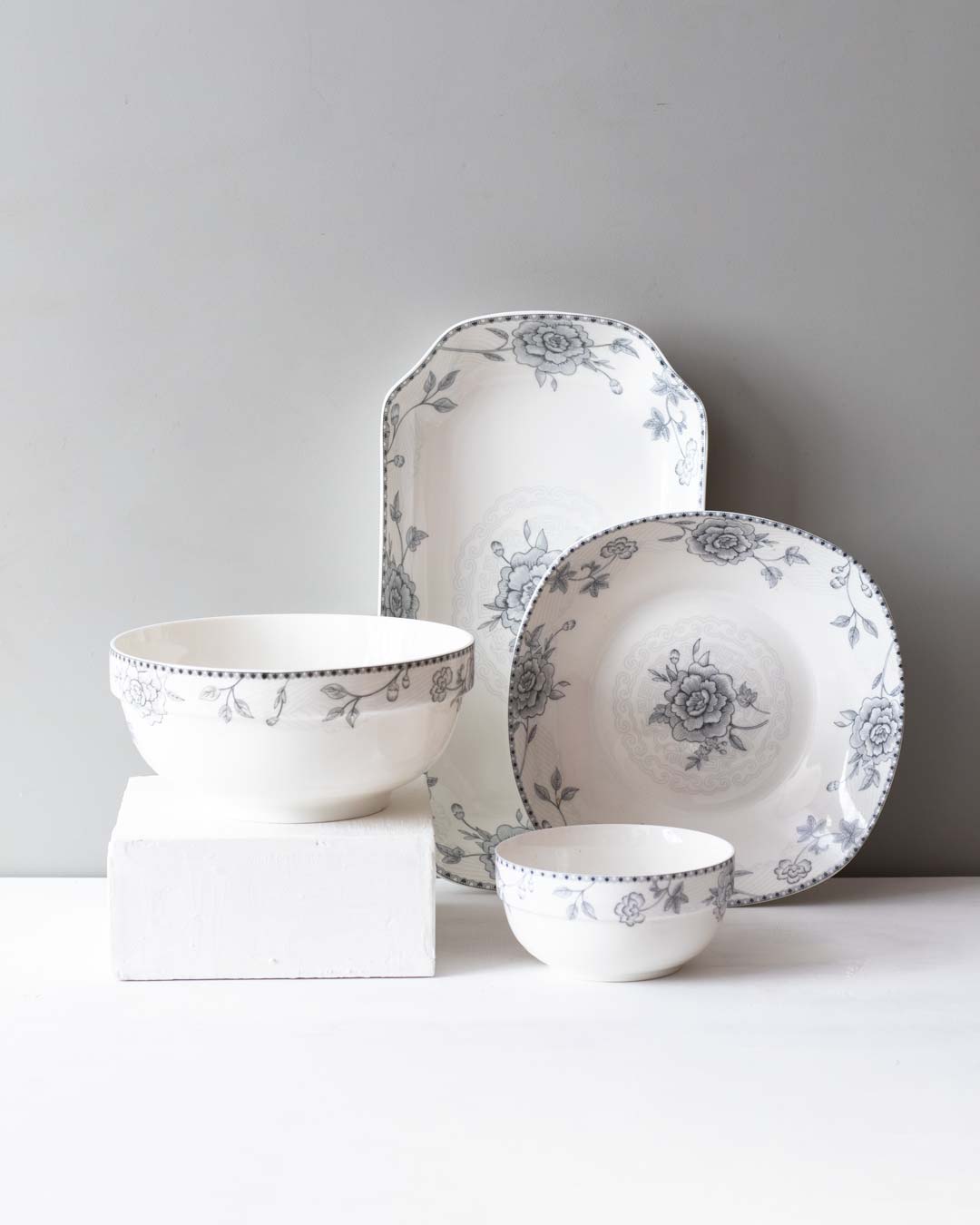 Furong Shijia Serving Bowl - The Decor Kart