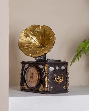 Vintage Gramophone Table Clock - The Decor Kart