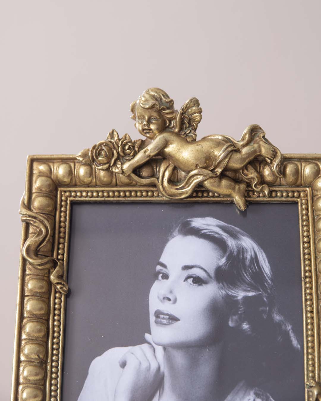 'Cherub' Victorian Photo Frame - The Decor Kart