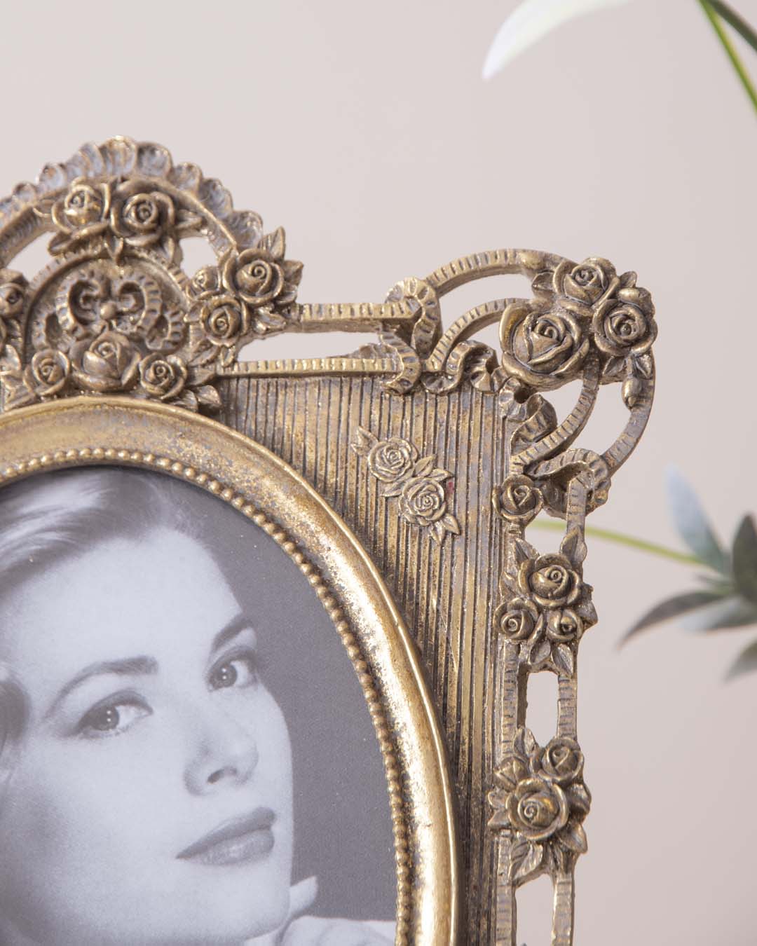 'Rosehill' Victorian Photo Frame - The Decor Kart