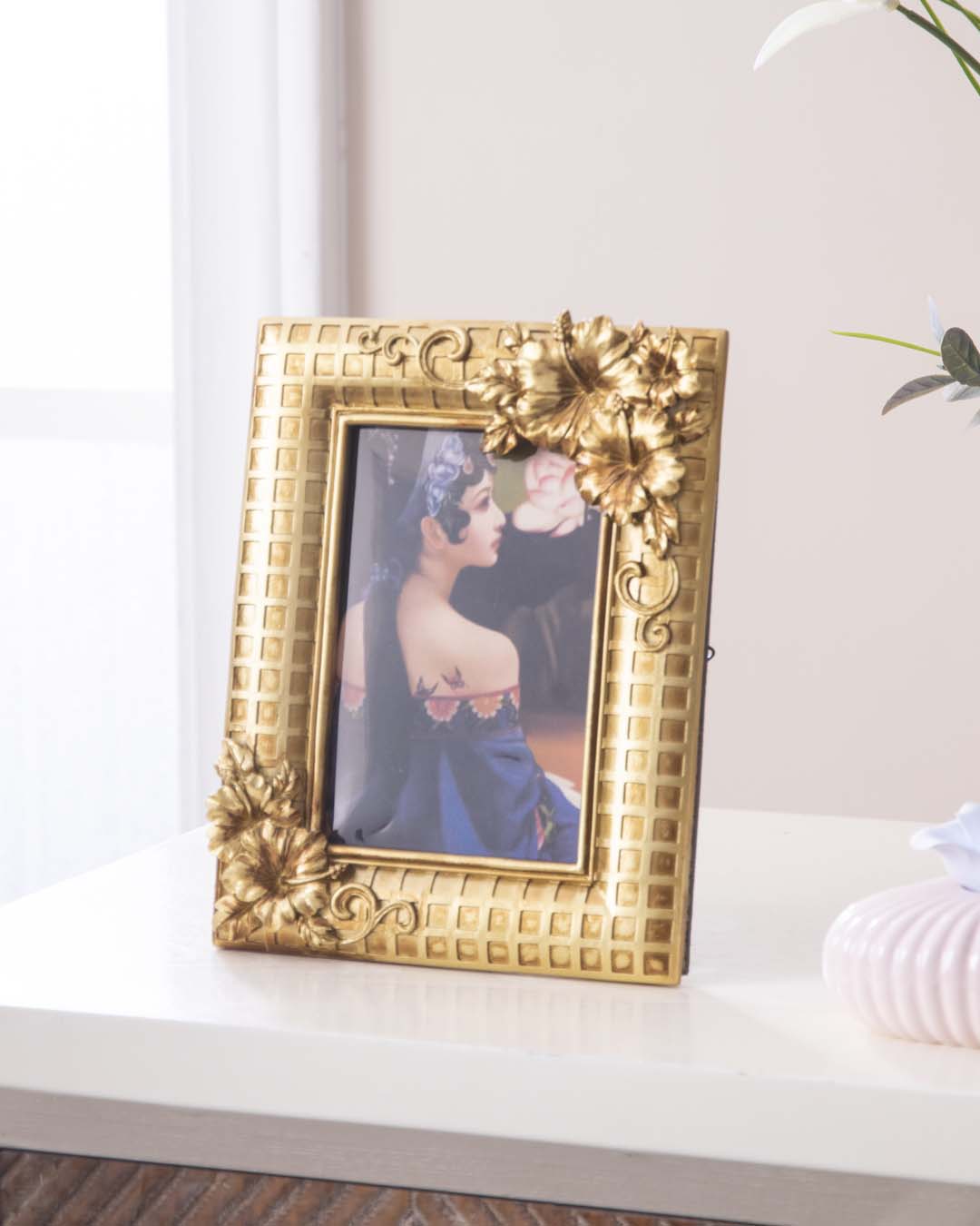 Golden 'Lily' Ornate Photo Frame - The Decor Kart