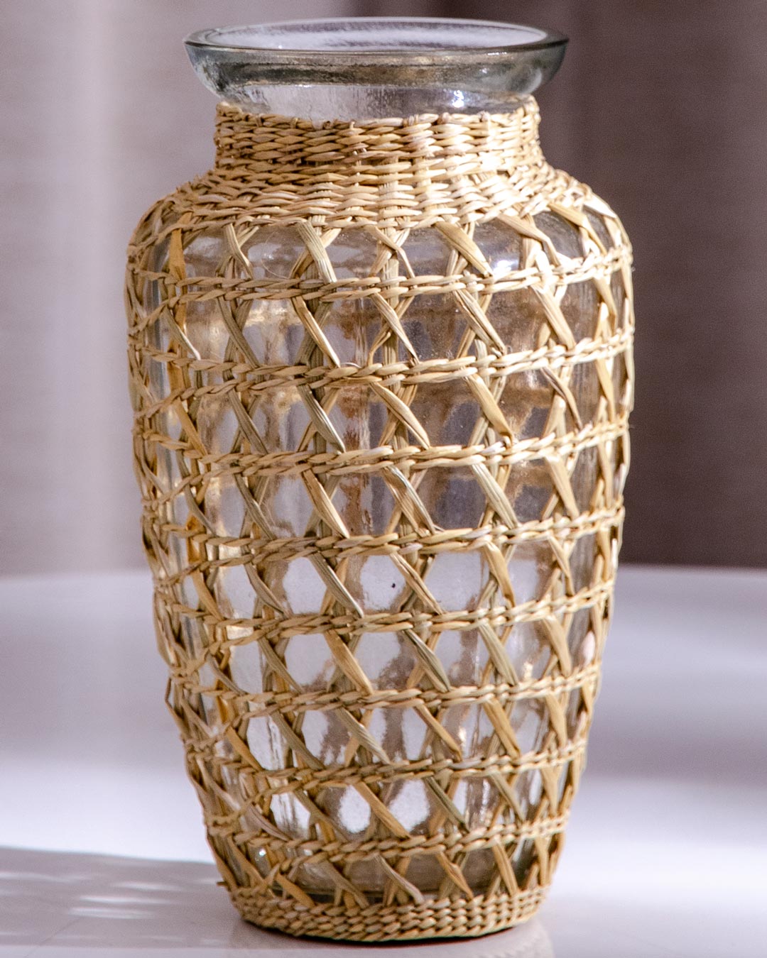 'Knotting Bliss' Macrame Glass Vase - The Decor Kart