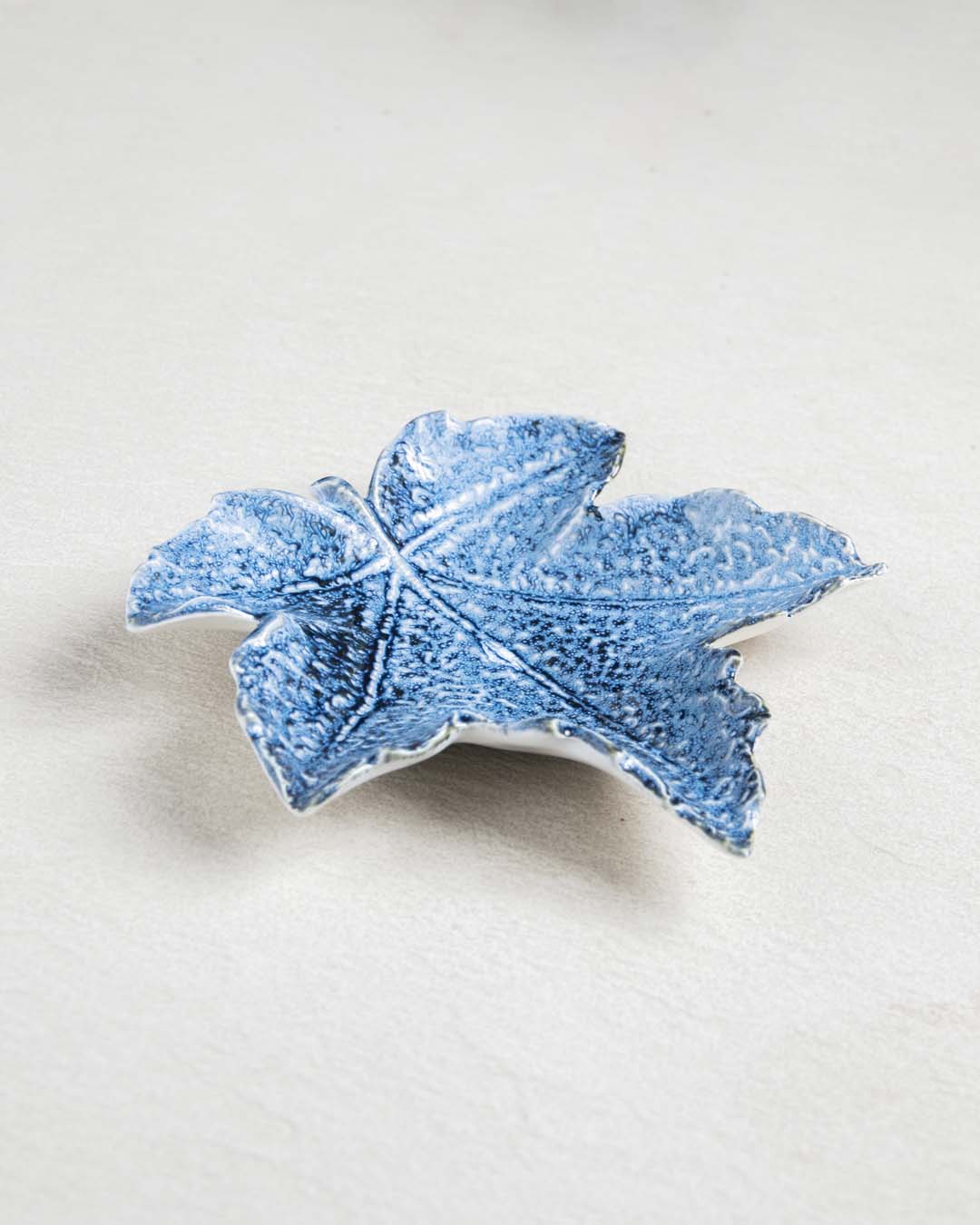 Maple Leaf Ring Dish - Rustic Blue - The Decor Kart