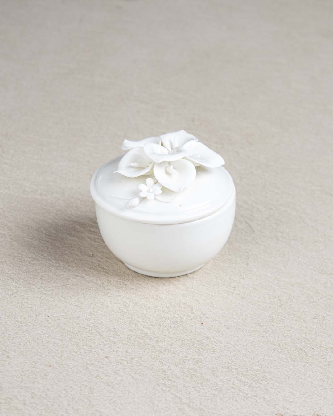 Dainty Floral Trinket Keeper - White - The Decor Kart