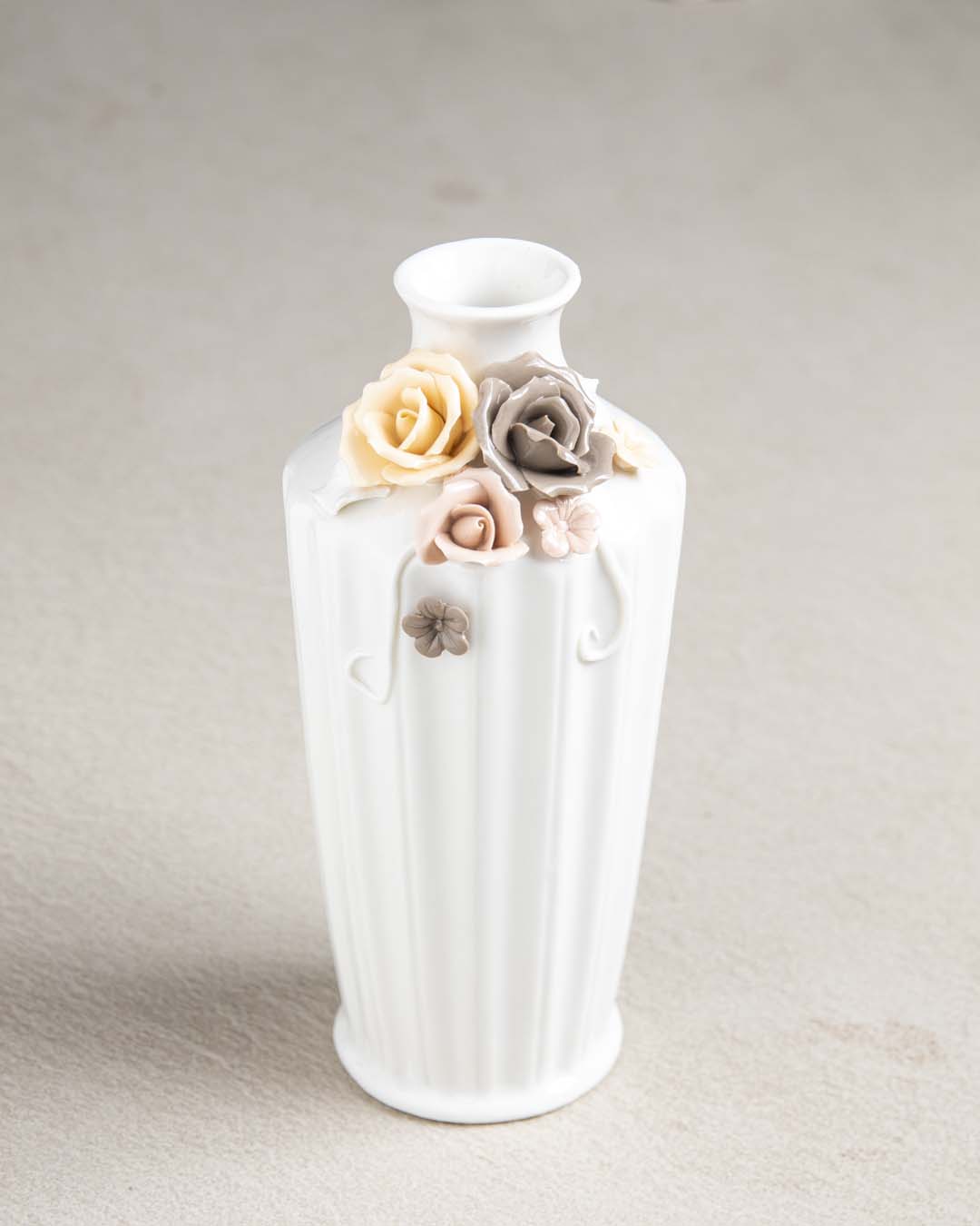 Carnation Bud Vase - The Decor Kart