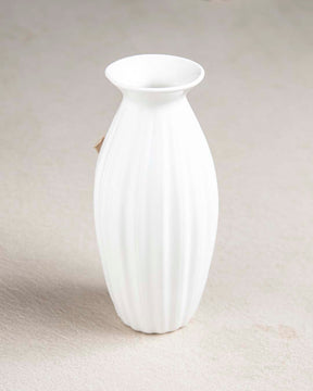 Carnation Bud Vase - The Decor Kart