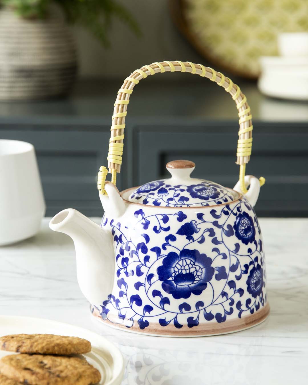 Peony Ceramic Tea Kettle - The Decor Kart