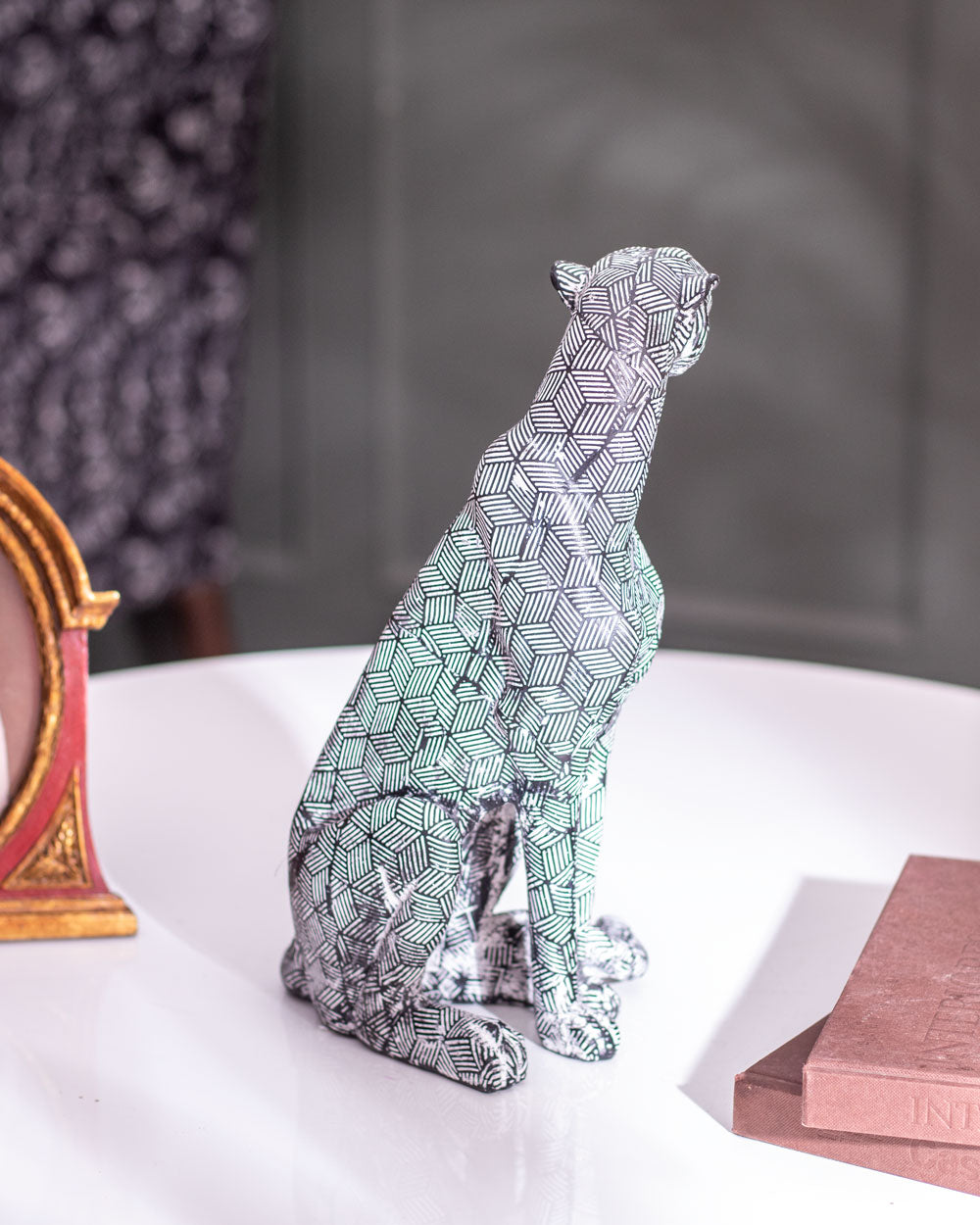 Abstract Polygonal Geometric Leopard Figurine - The Decor Kart