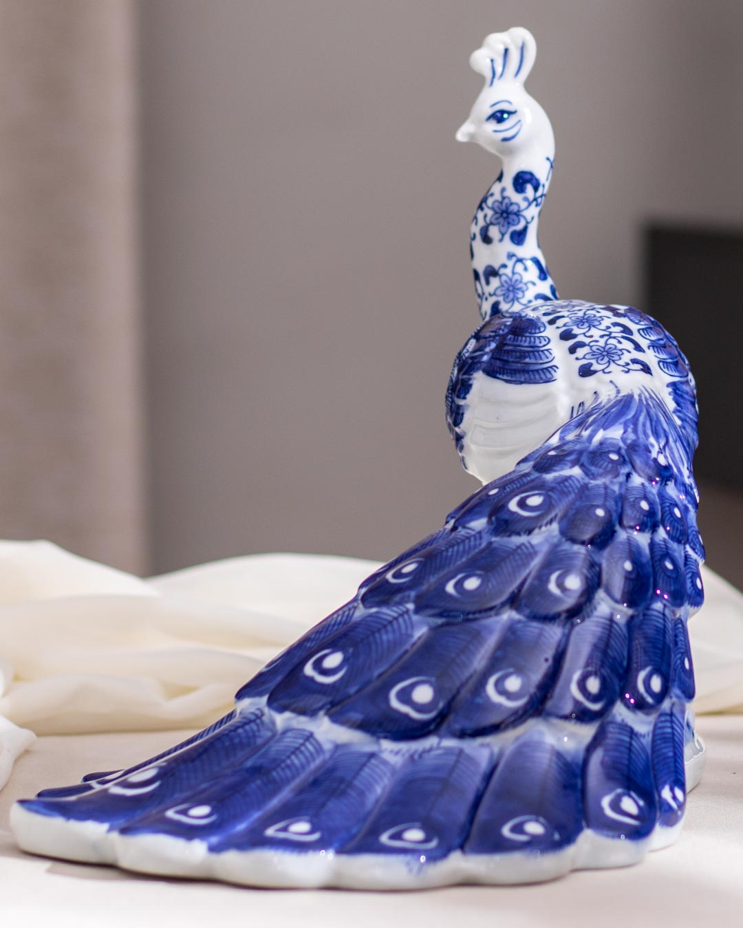 Mesmerizing Peacock Figurine - The Decor Kart