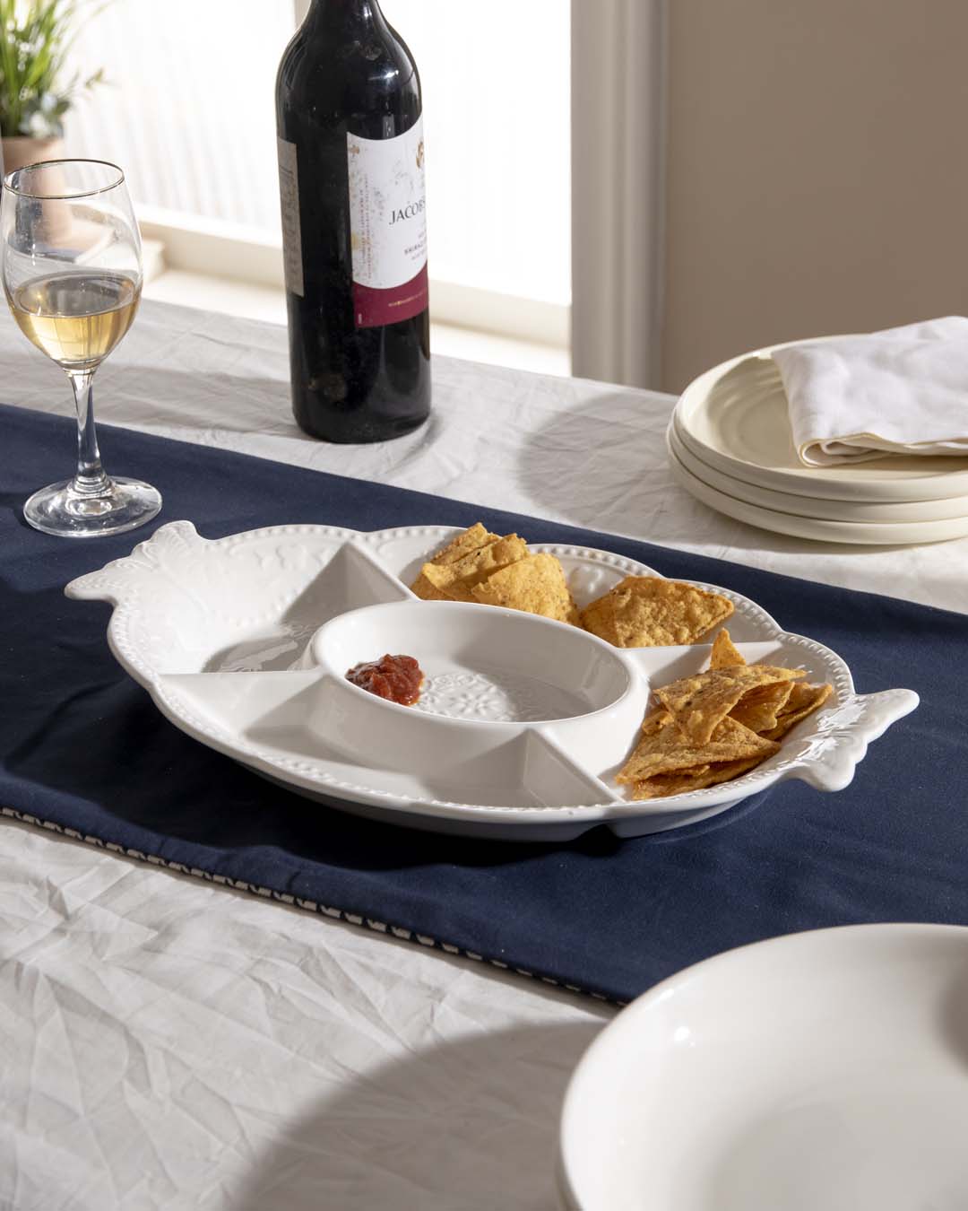 All White Embossed Chip n Dip Platter - The Decor Kart