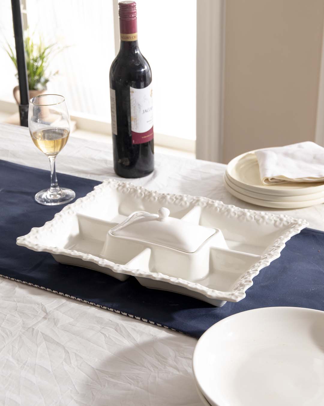 All White Embossed Chip n Dip Platter - The Decor Kart