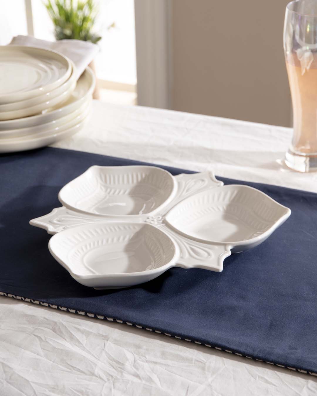 All White Embossed Chip n Dip Platter - The Decor Kart