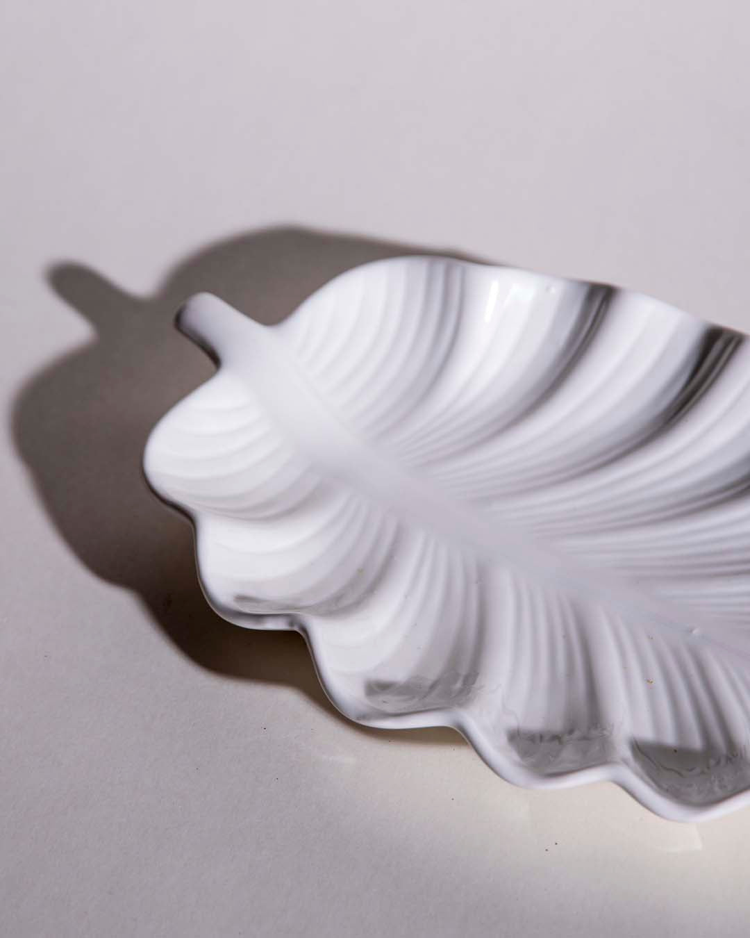 All White Leaf Platter - The Decor Kart