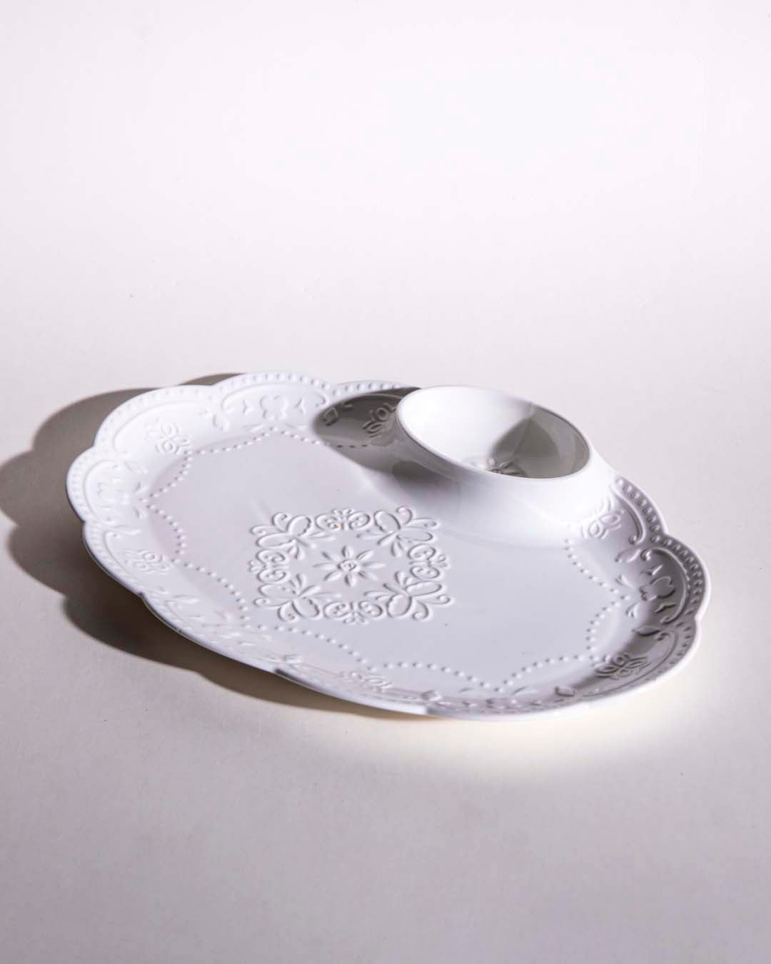 All White Embossed Chip n Dip Platter - small - The Decor Kart