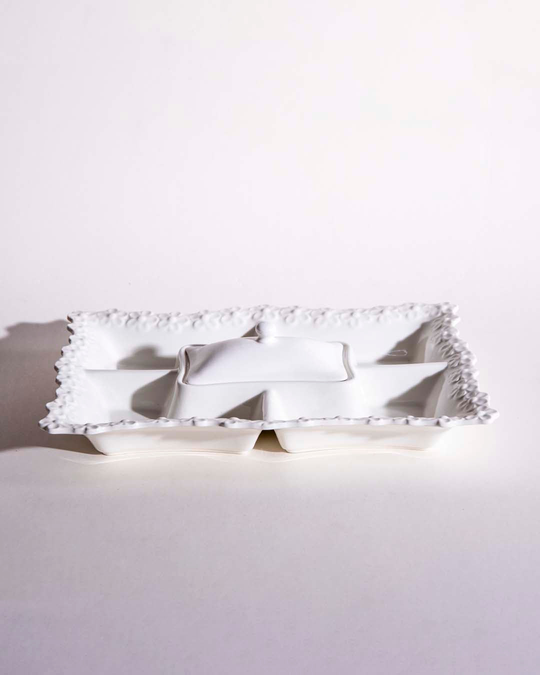 All White Embossed Chip n Dip Platter - The Decor Kart