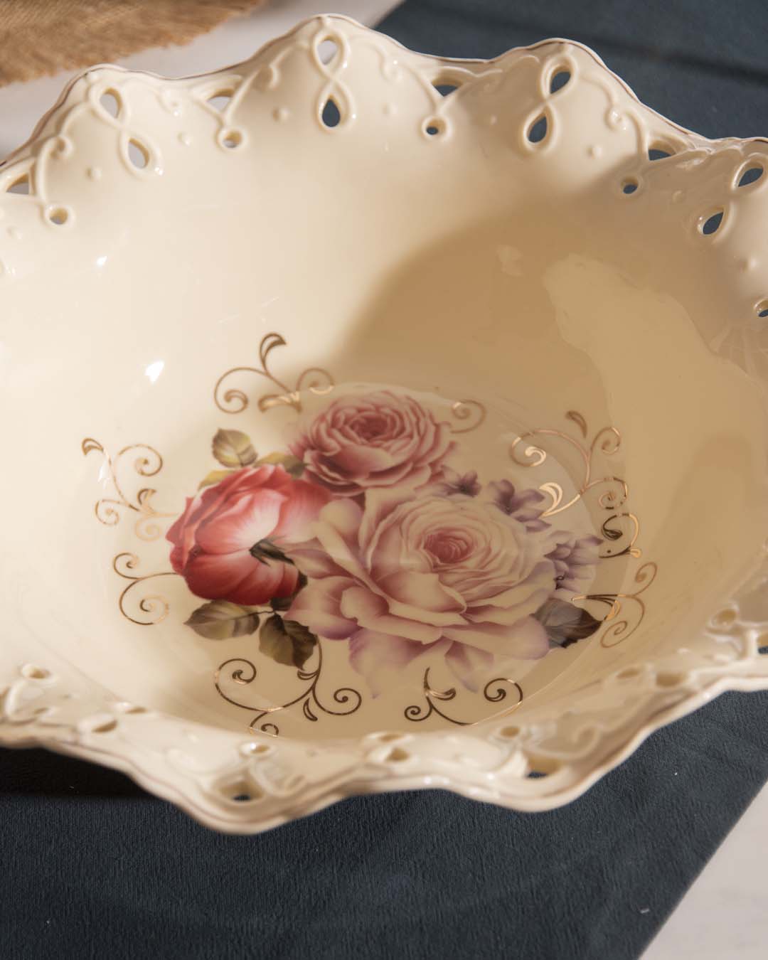 Country Roses Wave Edge Bowl - The Decor Kart