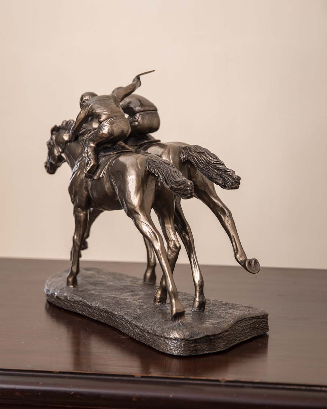 'The Jockey' Tabletop Sculpture - The Decor Kart