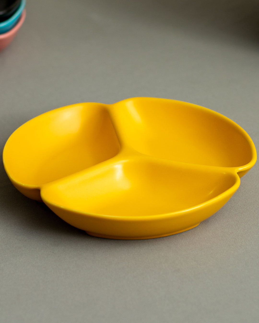 Monochrome Chip & Dip Platter - Yellow - The Decor Kart