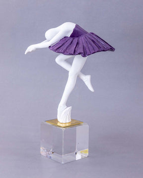 Graceful Ballerina Figurine - The Decor Kart