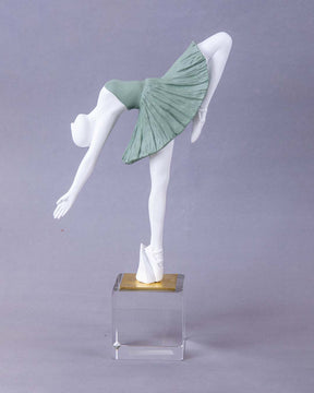 Exquisite Ballerina Figurine - Pastel - The Decor Kart