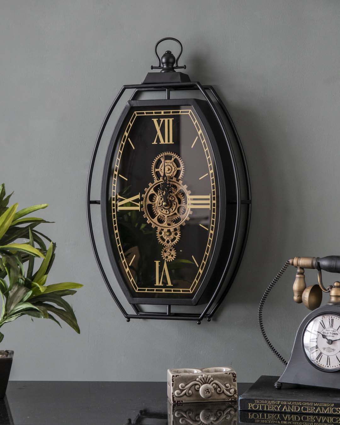 Gear Analog Roman Numerals Clock - The Decor Kart