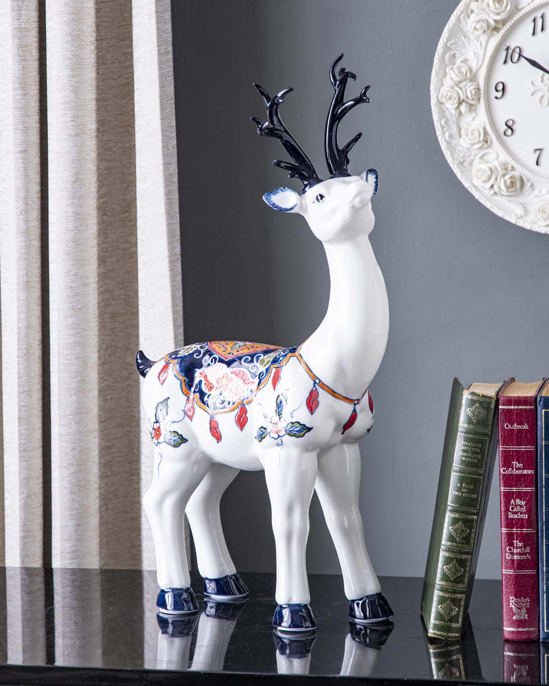 The Reindeer Porcelain Figurine - The Decor Kart