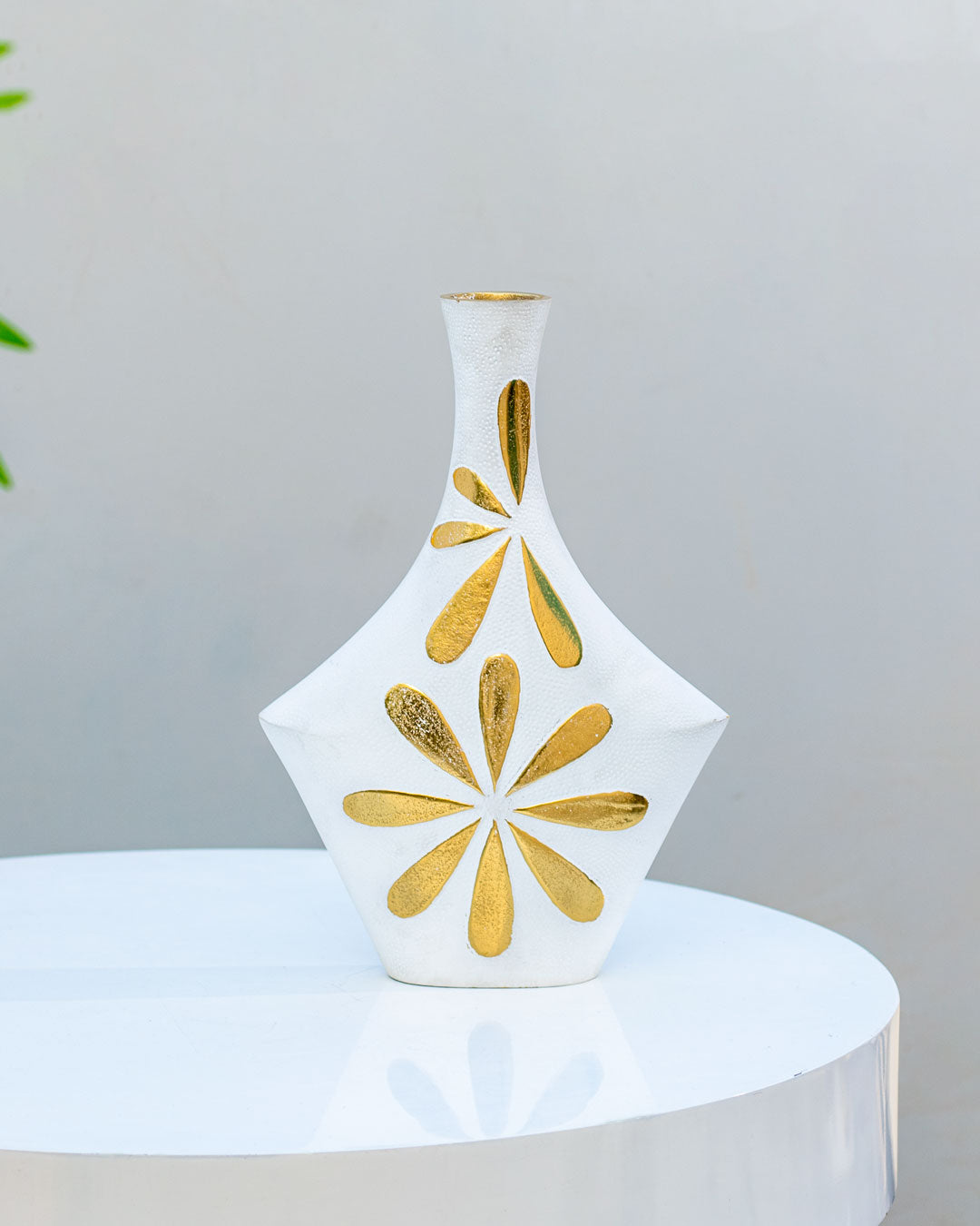 Inclined Leaf Flower Vase -11"