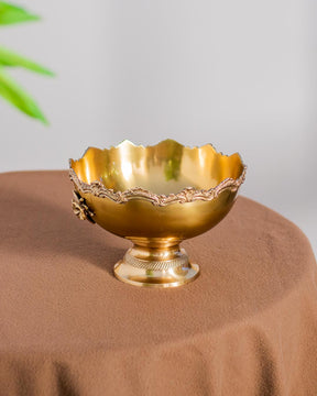 Floral Embossed Footed Table Décor Bowl - 10"