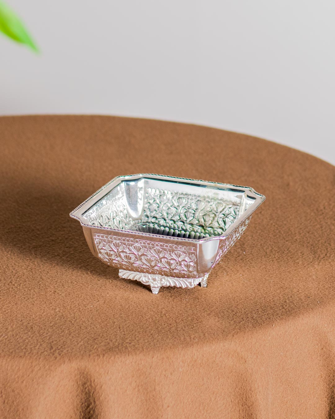 Super Embossed Square Bowl - Small