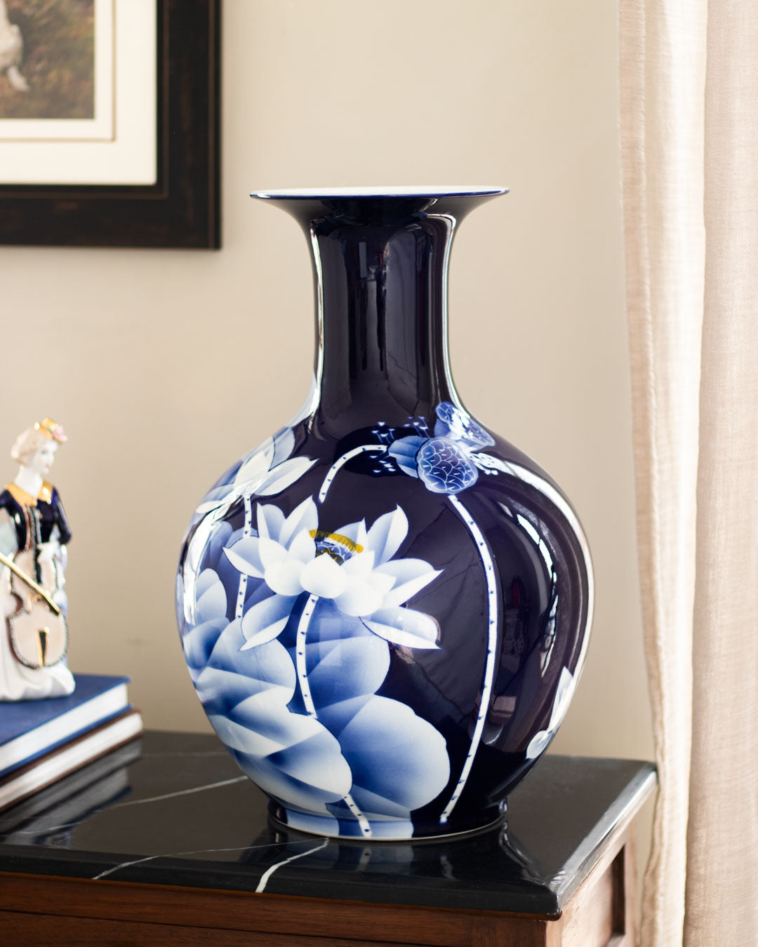 The Lotus - Midnight Blue Decorative Vase - The Decor Kart