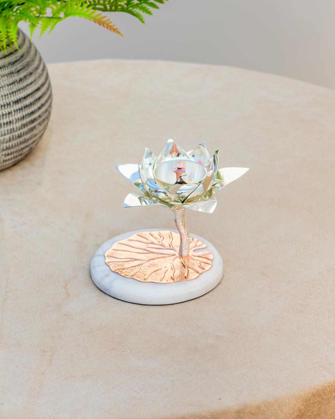 Dignified Lotus Shaped Diya - The Decor Kart