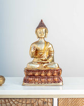 Peaceful Seating Lord Buddha sculpture