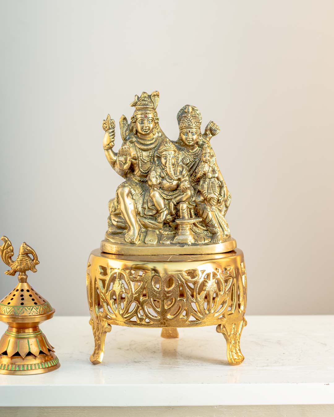 Golden Brass 'Shiv Parivar' Table top Sculpture